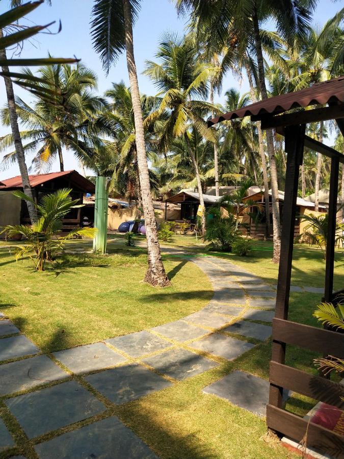 Отель Papillon Beach Huts Палолем Экстерьер фото